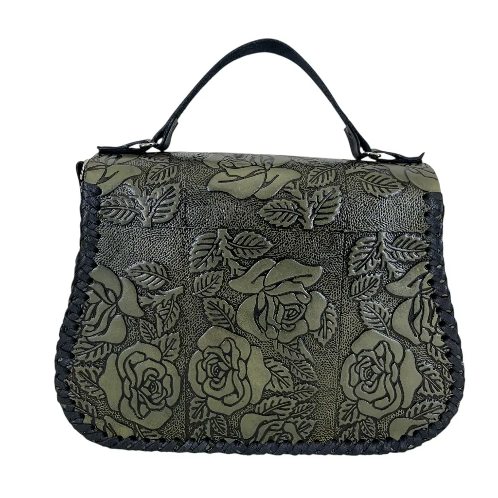 B1VEVCROVER (2).webp