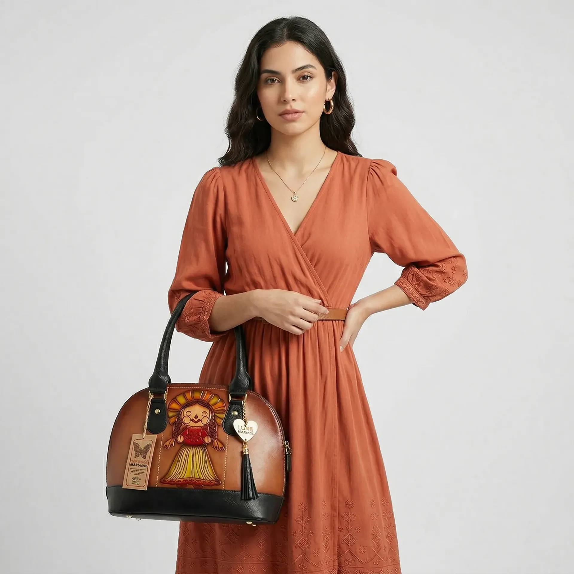 [B05VAAALBSN06] BOLSO VAQUETA ARTESANAL ABIGAIL LELE BICOLOR SHEDRON NEGRO 06