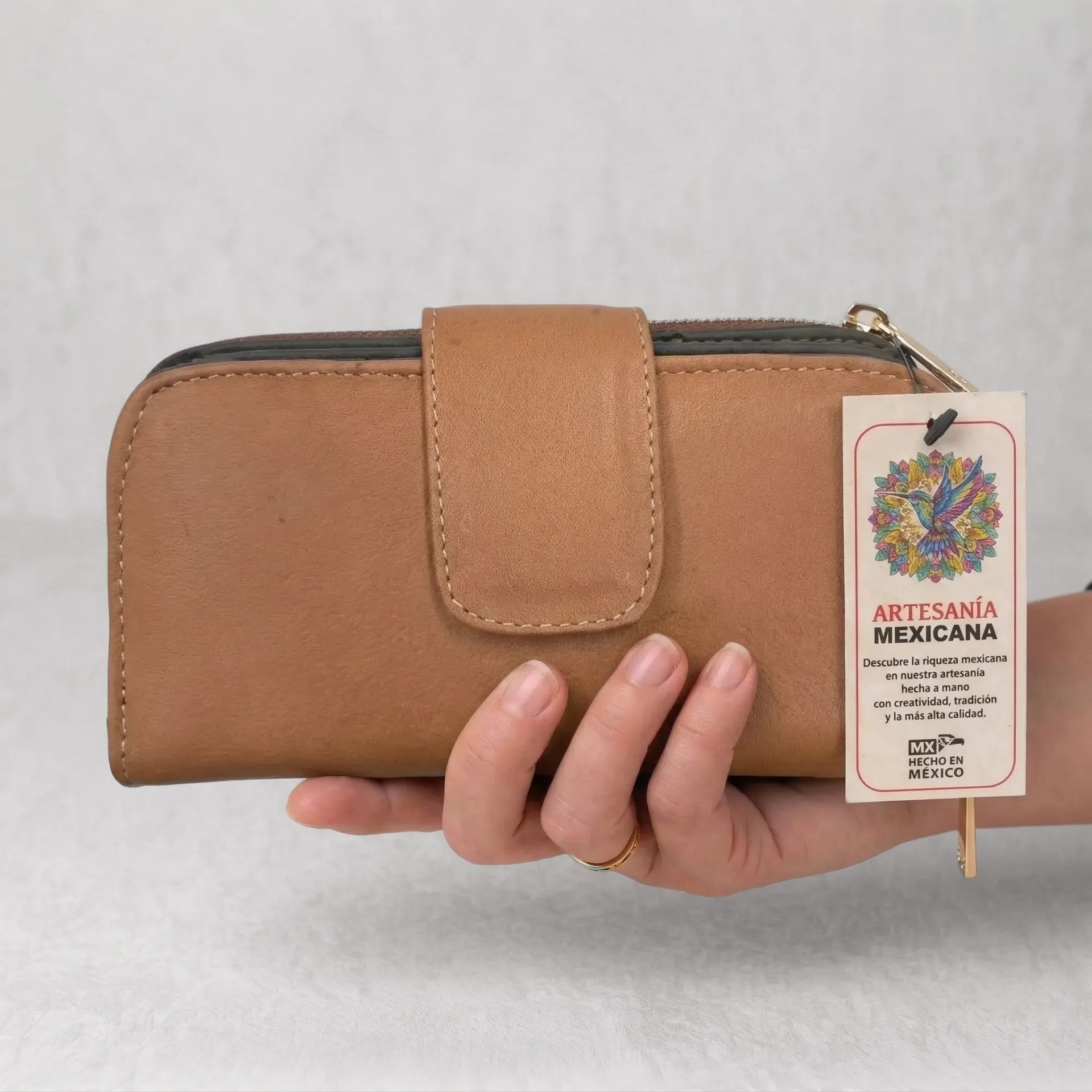 [C02ZIHPCAM] CARTERA ZIANY PIEL (CAMEL)