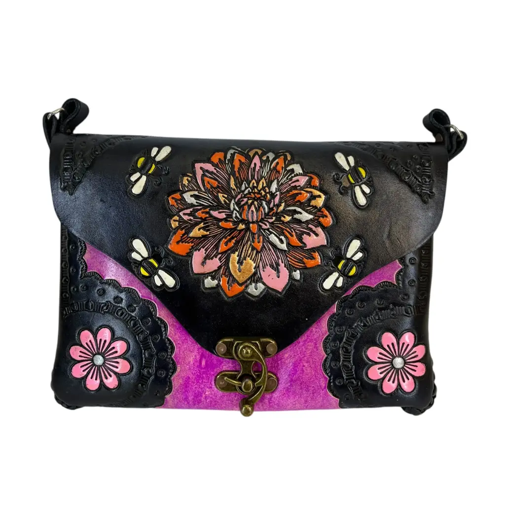 MICAELA VAQUETA CINCELADA