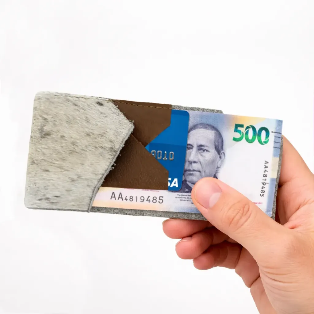 [C2B02PEL] CARTERA B002 PIEL (PELO)