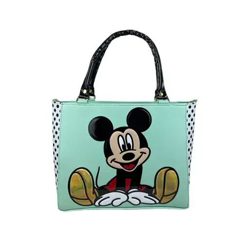 ISA PRADA MICKEY SENTADO